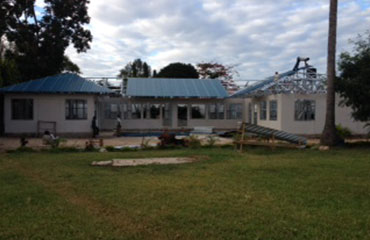 Readers Rabbit School - School Building, Oysterbay