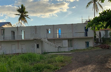 Vigor Group - Golden Tulip Hotel - 3 Blocks Roofing, Grande Comoros